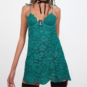 NWT For Love and Lemons teal creamsicle lace slip